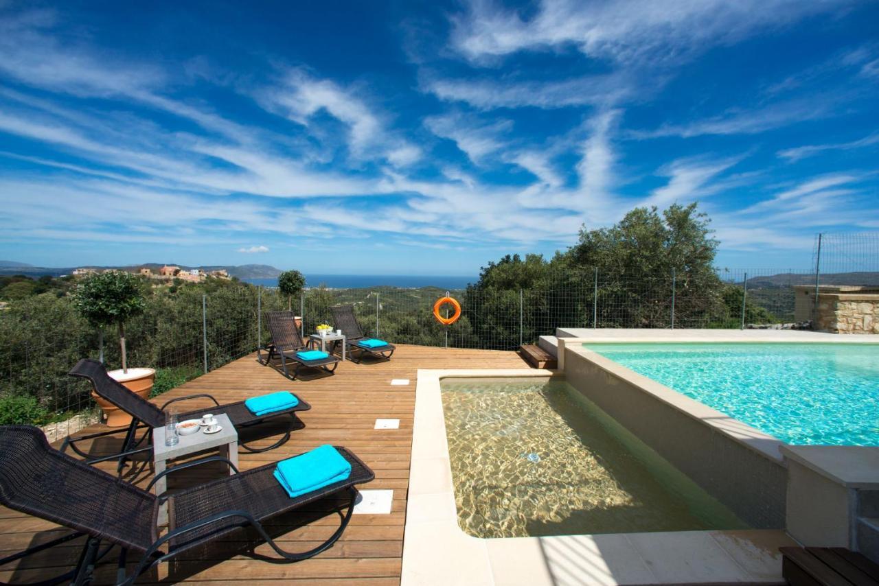 Villa Cretan View With Heated Swimming Pool Pátima Exterior foto