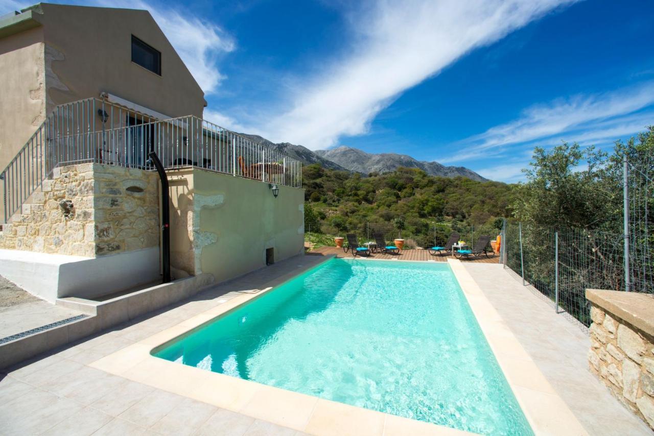 Villa Cretan View With Heated Swimming Pool Pátima Exterior foto